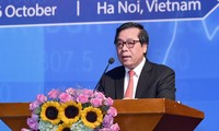 Celebran el Simposio de Banca y Finanzas de Vietnam