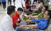 Jóvenes de Quang Ninh participan en gran evento de donación de sangre