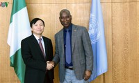 Embajador vietnamita se reúne con presidente de la Asamblea General de la ONU