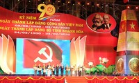 Celebran en Khanh Hoa 90 aniversario de la fundación del Partido Comunista 