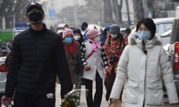 Aumenta a 908 número de muertos por neumonía aguda en China