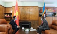Embajada Vietnamita en Sudáfrica apoya la lucha contra el covid-19