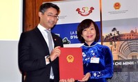 Nombran al primer cónsul honorario de Vietnam en Suiza