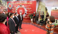 Exposición “Espacio del patrimonio cultural vietnamita”