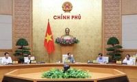 Premier de Vietnam preside sesión de construcción de leyes del Gobierno