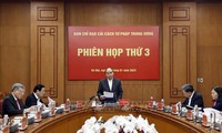 El presidente vietnamita urge a construir Poder Jurídico más profesional, moderno y justo