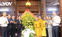 Viceprimer ministro envía felicitaciones a los creyentes budistas en Bac Ninh