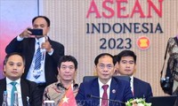 AMM-56: canciller vietnamita participa en reuniones entre ASEAN y sus socios
