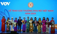 Entregan el premio “Mujer vietnamita”