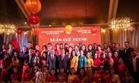 Vietnamitas en Nueva York celebran el Tet 2024