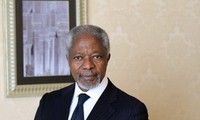 ក្រុមអ្នកជំនាញការដោយបេសក ជនពិសេសនៃអង្គការសហប្រជាជាតិ-សម្ព័ន្ធអារ៉ាប់ Kofi Annan បានទៅកាន់ស៊ីរី ​