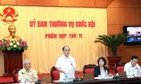 越南国会常委会第11次会议讨论户籍法草案