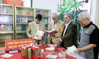 关于越南共产党和越南国会的展览在太原省举行