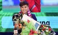 越南女子足球运动员阮氏雪蓉获FIFA表彰