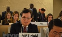 越南主持有关信息技术在促进经济、文化和社会权利中所发挥作用的座谈会