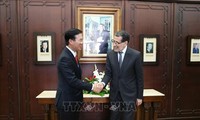越共中央宣教部部长武文赏访问摩洛哥