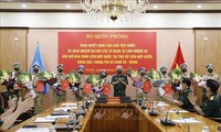 越南再有十名军官参加联合国维和活动