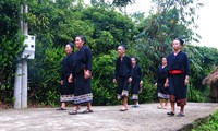 义安省俄都族人的传统文化