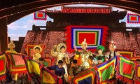 胡志明市举行舞台演出，庆祝栋多大捷232周年