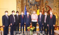 比利时报刊：越南国会主席王庭惠的访问有助于将越欧关系提高到新水平
