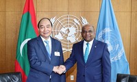 越南国家主席阮春福分别会见联合国大会主席及联合国秘书长