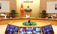 越南政府副总理黎文成要求以长远眼光规划龙城机场与其他省市的对接