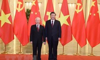 越南党和国家领导人向中国新一届国家机构领导人致贺电