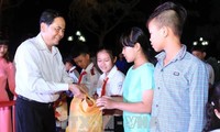  Le président du FPV en visite à Cân Tho