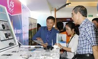 Nguyen Xuan Phuc au 15ème anniversaire du Parc de haute technologie de Ho Chi Minh-ville