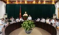 Nguyên Xuân Phuc travaille avec les autorités de Gia Lai
