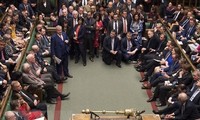 Les députés britanniques ont voté en faveur d'un report du Brexit 