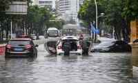 Le typhon Wipha frappe la province chinoise de Hainan