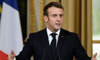 Macron prône le dialogue avec la Russie sur la maîtrise des armements