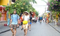 Le Vietnam accueille un nombre record de visiteurs étrangers en novembre