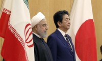 A Tokyo, Rohani condamne le retrait «irrationnel» de Washington du traité sur le nucléaire  