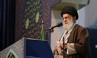 Iran: Pour Khamenei, le drame «amer» de l'avion ne doit pas faire oublier le «sacrifice» de Soleimani