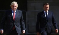 Emmanuel Macron s'est entretenu avec Boris Johnson, et attend ses propositions 