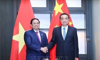 Les Premiers ministres vietnamien et chinois se rencontrent à Phnom Penh