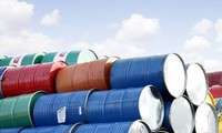 Pétrole russe: accord de l'UE sur un plafonnement des prix à 60 dollars par baril