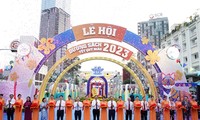 La rue des livres du printemps 2023 inaugurée à Hô Chi Minh-Ville