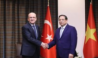 Pham Minh Chinh: le gouvernement vietnamien favorise l’implantation des entreprises turques