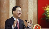 Vo Van Thuong reçoit les chefs de la représentation diplomatique vietnamienne à l’étranger 
