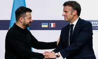 Emmanuel Macron rencontre son homologue ukrainien Volodymyr Zelensky