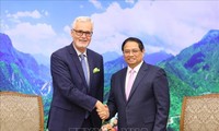 Pham Minh Chinh accueille Guido Hildner