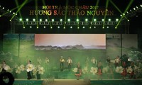 Tea Festival opens in Moc Chau