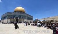 Jordan urges Israel to “immediately” open Al-Aqsa Mosque