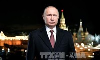 Poll says Putin likely to win presidential race