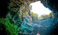 Tourisme: Leçon 13: Des grottes et cavernes de Phong Nha-Ke Bang