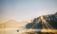 La beauté légendaire du lac Tuyên Lâm 