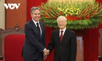 Antony Blinken reçu par le secrétaire général du Parti communiste vietnamien 